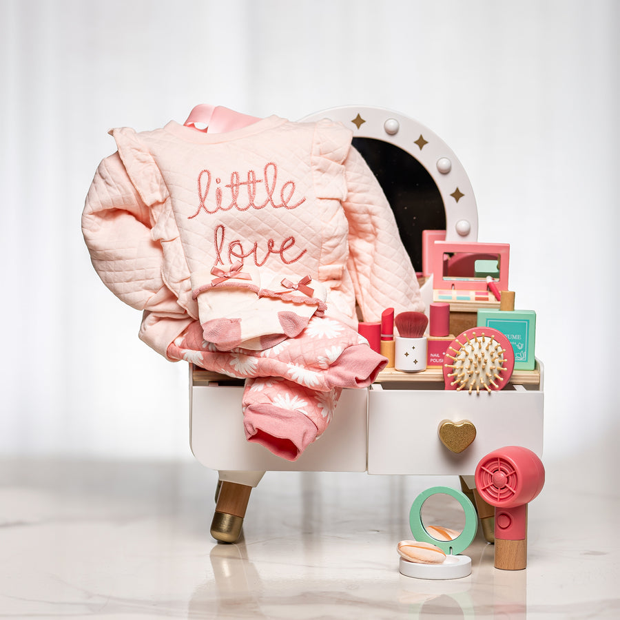 Stylish Start baby girl gift with a pink Little Love sweater, hair accessories and a mirror